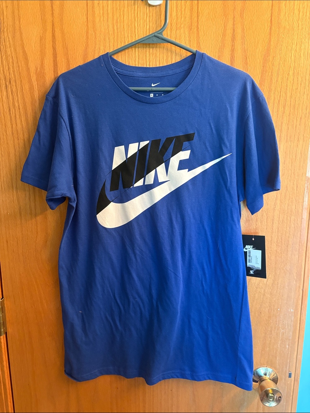 NWT Men’s Nike T-shirt Sz M